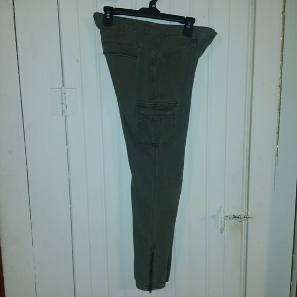 💥4/$15💥Maurices Jeans - Picture 3 of 6